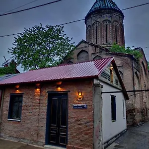 Oda ve Kahvaltı 3 Heritage, Tiflis